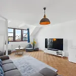 High Class Maisonette Apartment 2 Bed 2 Bathroom