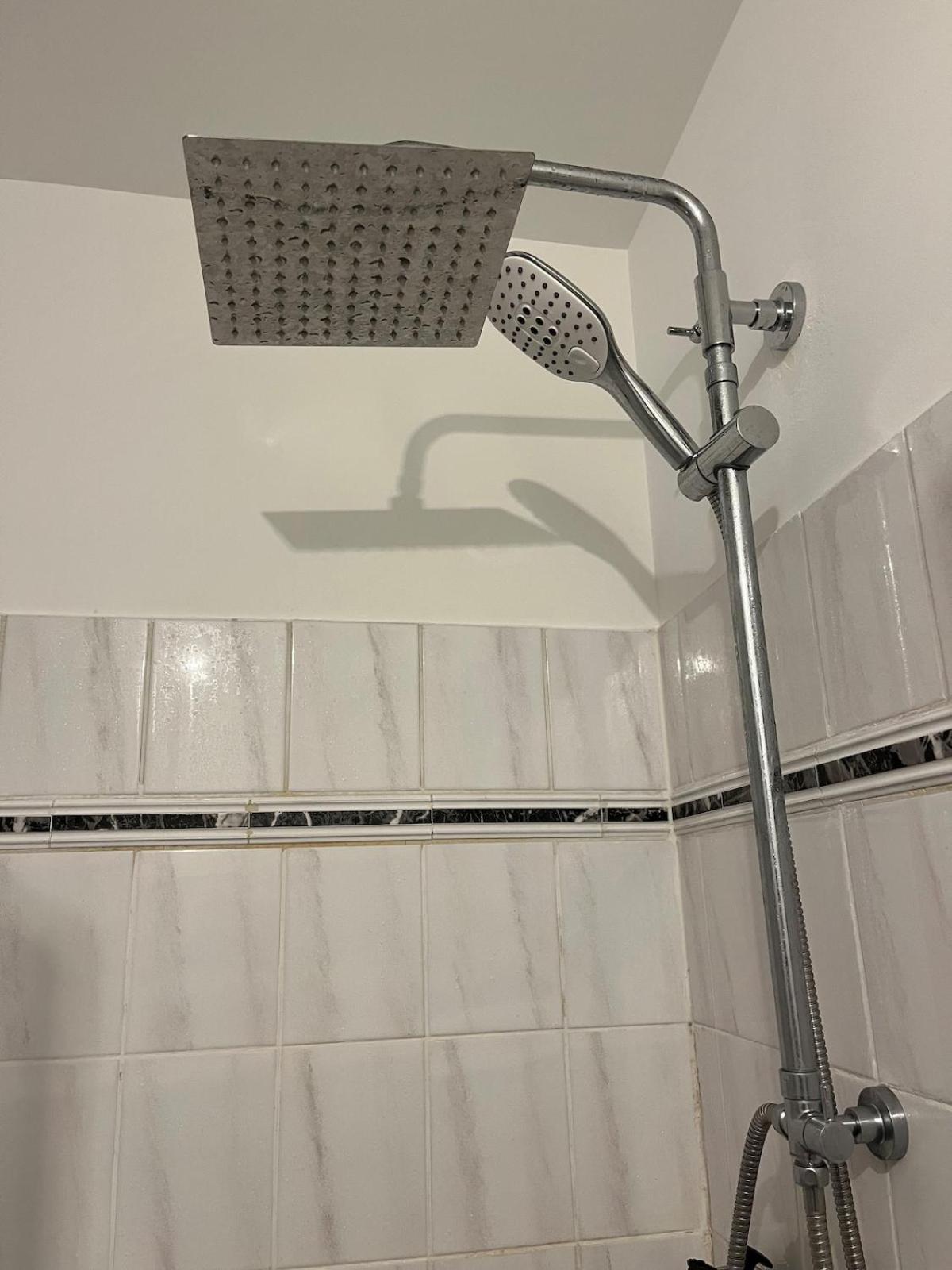 High Class Maisonette 2 Bed 2 Bathroom * Dusseldorf