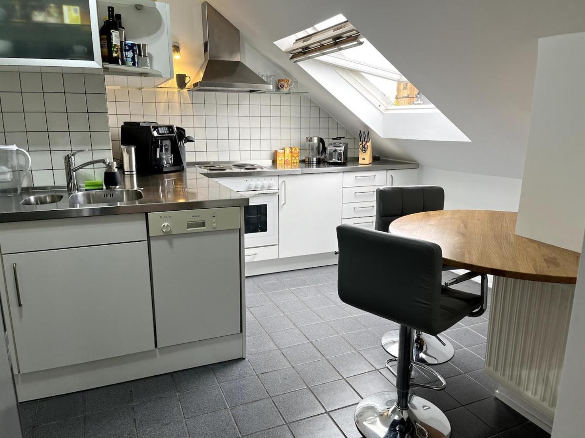 High Class Maisonette 2 Bed 2 Bathroom * Düsseldorf