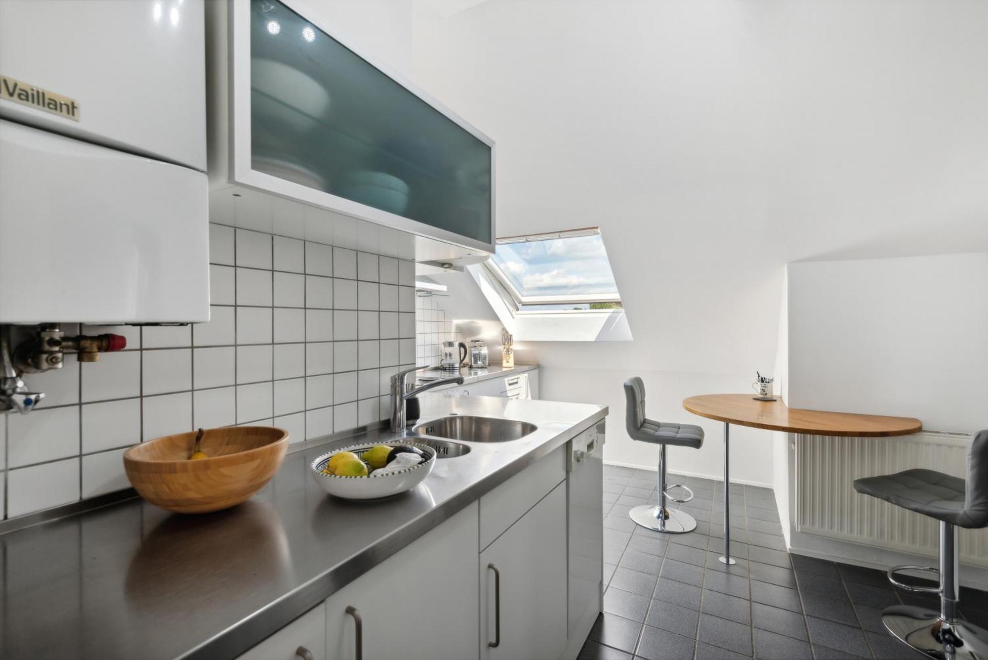 High Class Maisonette 2 Bed 2 Bathroom * Dusseldorf
